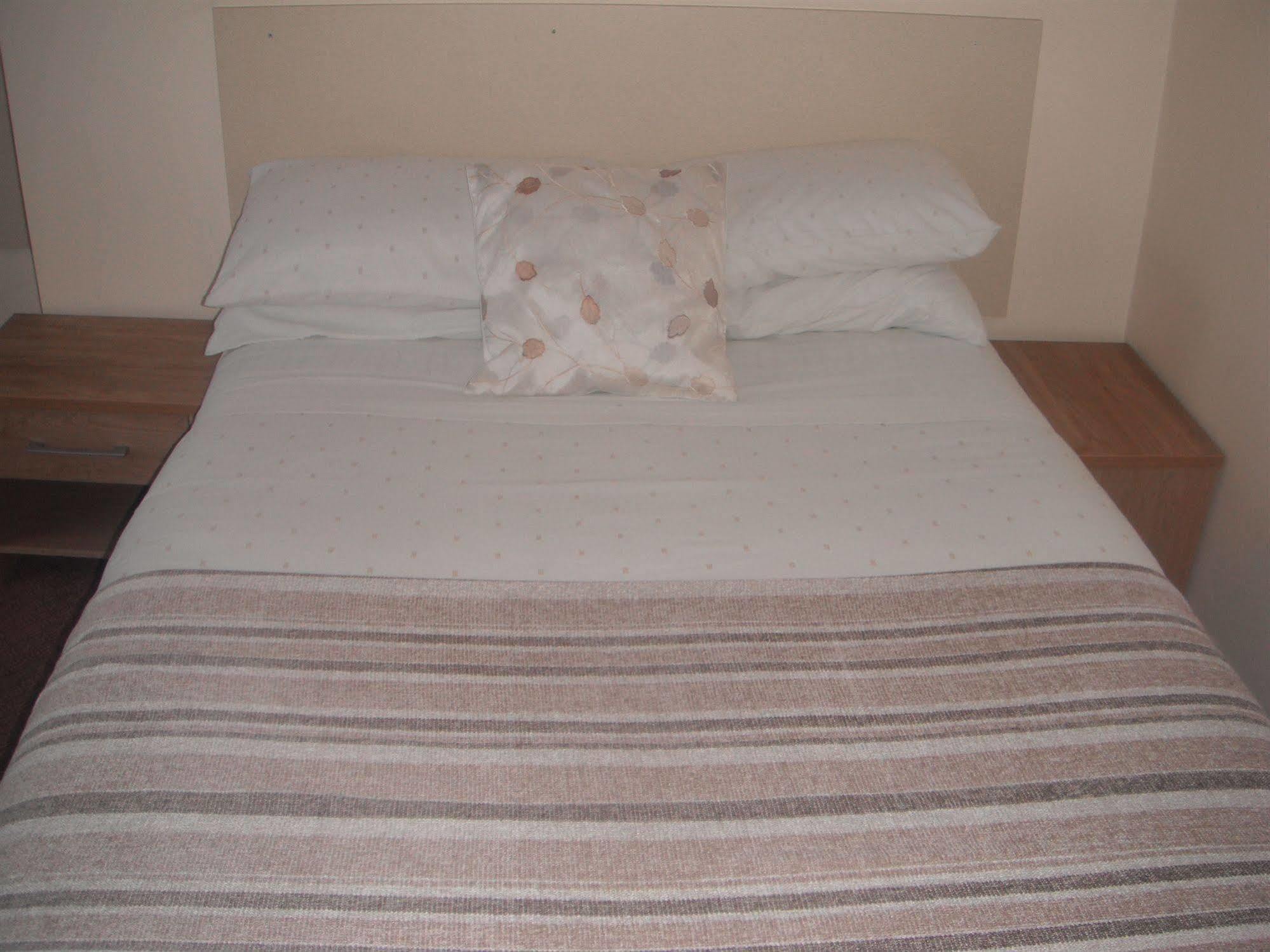 Bed and Breakfast Oaklands Cork Zewnętrze zdjęcie